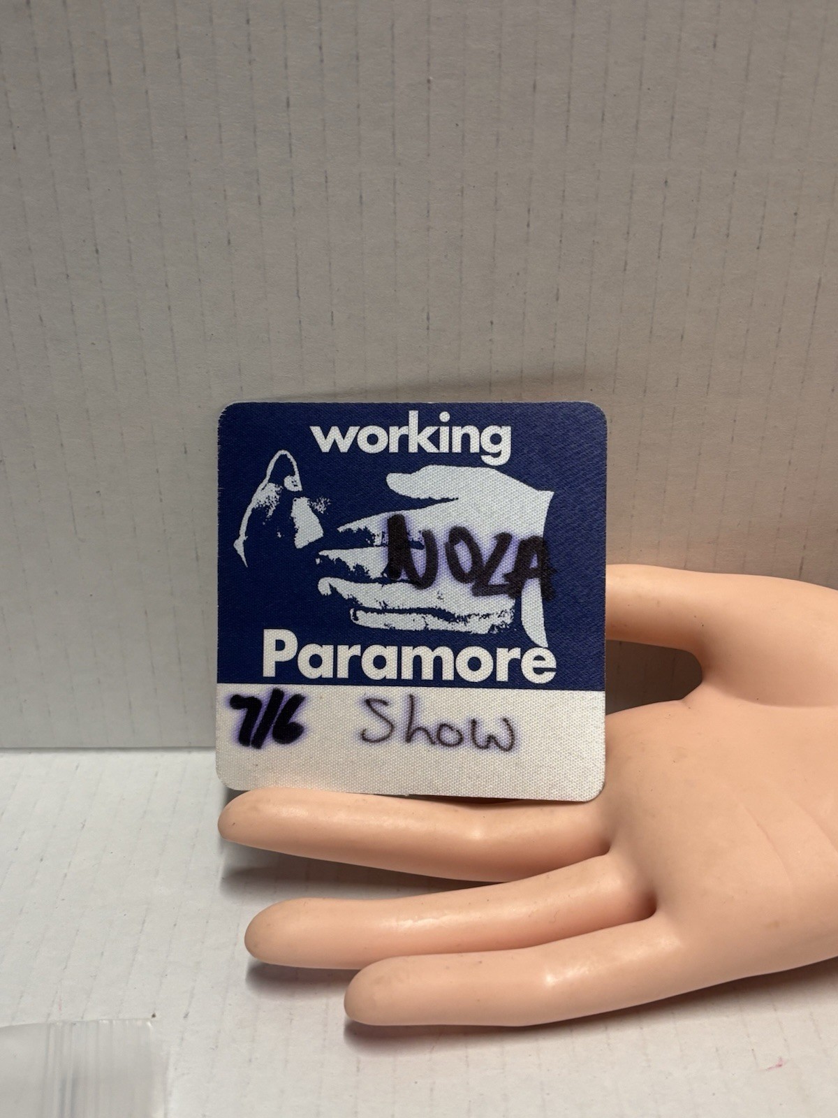 Paramore Band Local Crew Backstage Pass  Concert Memoribilia