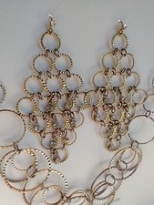 Gold toned sparkle circles and Rhinestones necklace and matching earring set 18"