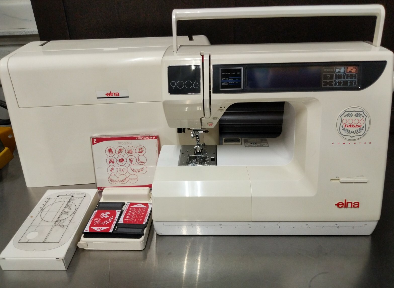Elna 9006 Envision Sewing Machine. EXCELLENT cond. w/ Accessories. Please Read eBay