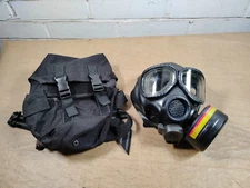 3M FR-M40-20 Full Face Respirator CBRN Gas Mask w/ FR-64 Cartridge - Medium