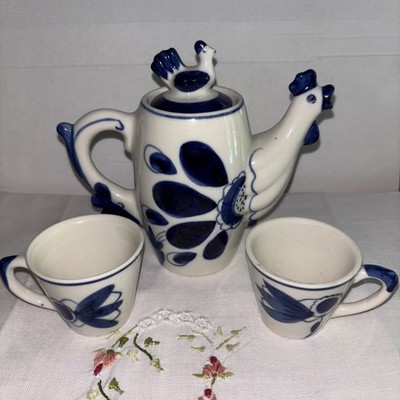 Russian Hand Made And Painted Gzhel Tea Pot And 2 Cups