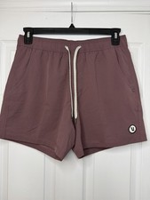 Vuori Shorts Men M   Performance Stretch Gym Athletic Kore Unlined Drawstring