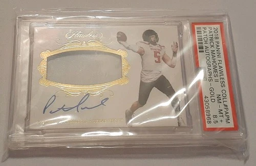 2018 11/25 Panini Flawless Collegiate Patch Gold/PSA 8.5 Patrick Mahomes II
