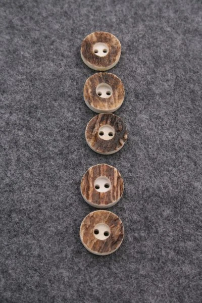 klassische echt Hirschhorn Knöpfe 2-Loch Knöpfe (6 Stück) - Bild 4 von 4