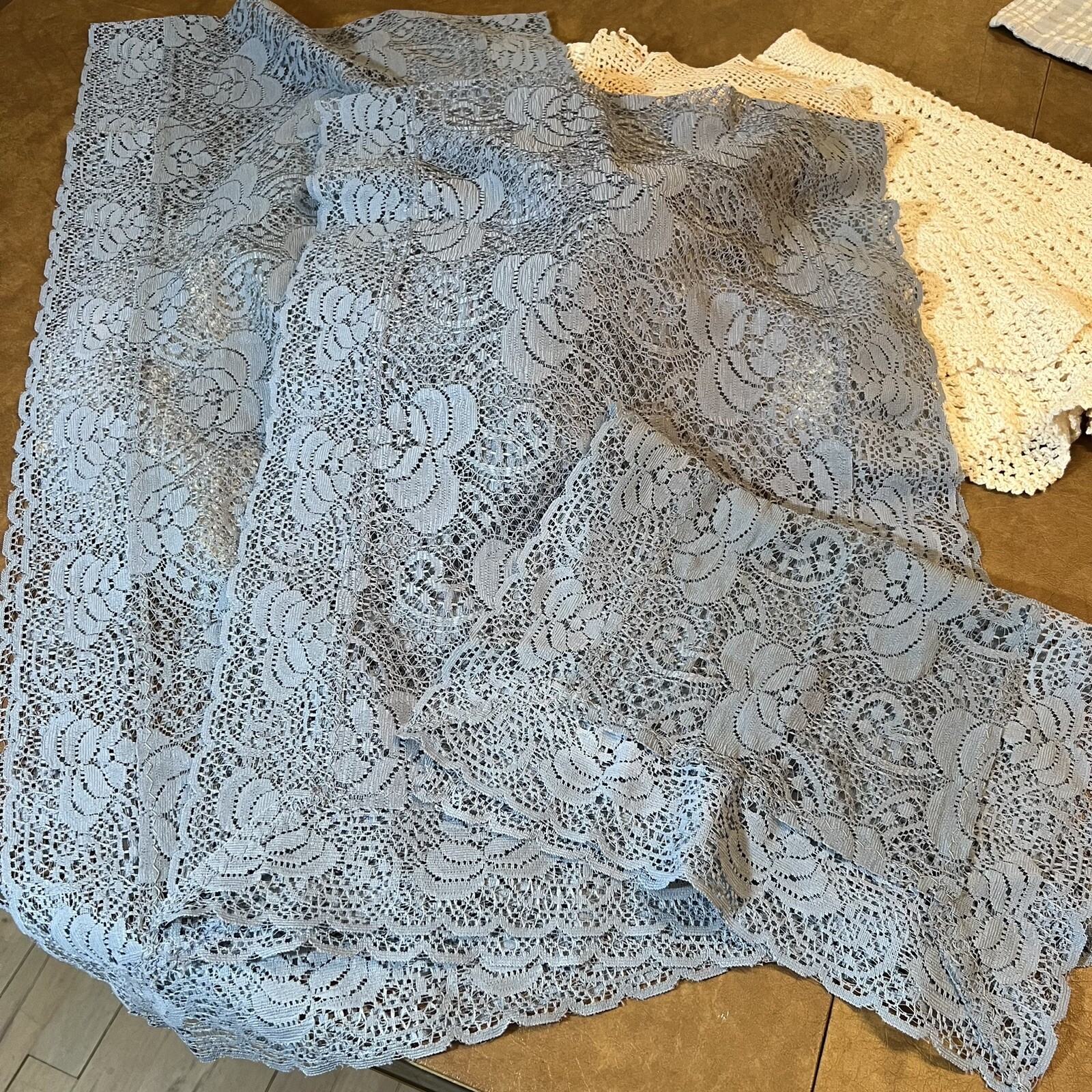 Lot 23 Assorted Doilies Lace Table Runners Napkins Embroidery Red Yellow Accents