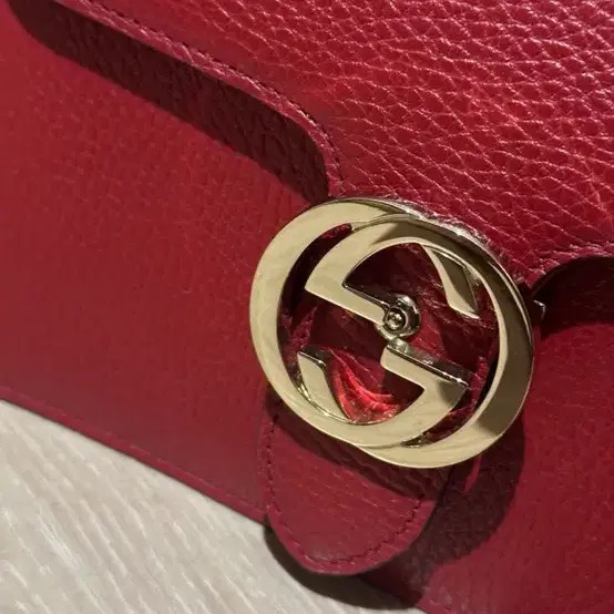 Gucci Interlocking Chain Small Women's Shoulder B… - image 3