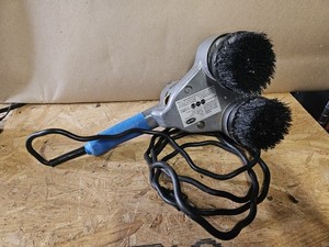 CYCLO TOOLS Model 5 Pro Dual Head Orbital Polisher