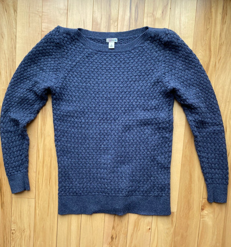 LL Bean knit sweater size Small in EUC