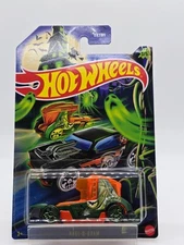 2025 Hot Wheels Haul-O-Gram Halloween Series International Card