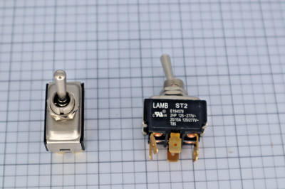 *Lot of 5* E-Switch ST24GD00 Toggle Switch Panel Mount 20A 125V LAMB ST2 2HP