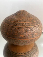 Intricate HAND CARVED Mate Burilado Peruvian Folk Art Gourd Rattle