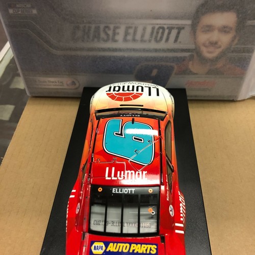 Chase Elliott #9 Llumar 2021 Camaro ZL1 1:24 CX92123LLUCL 1 of 1,236 - Picture 4 of 8