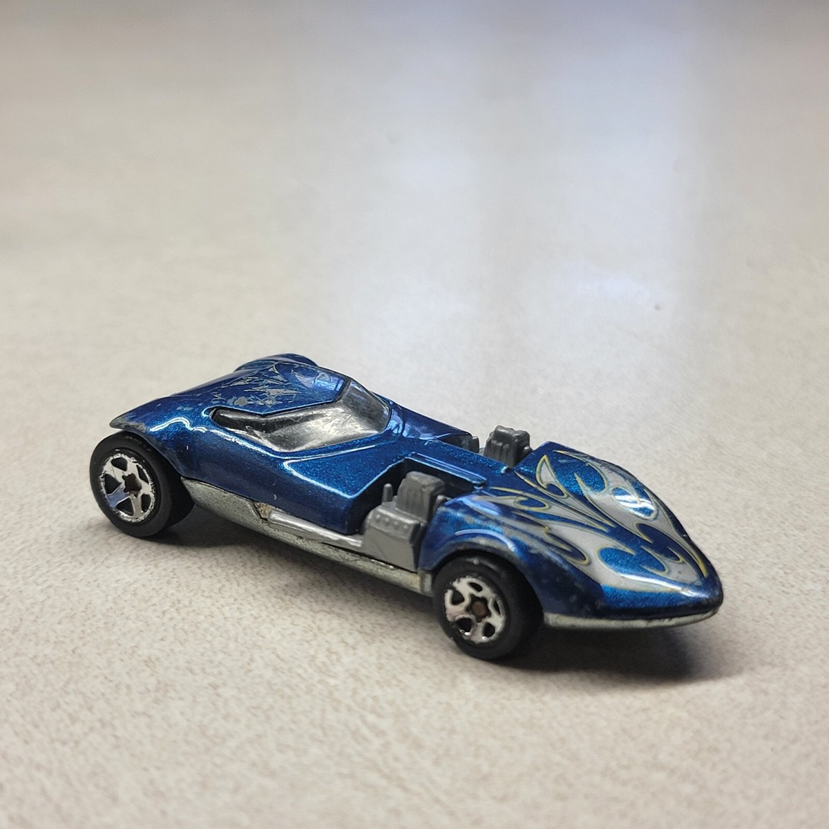 値下げ中LEGENDS TWIN MILL. CONCEPT CAR Amazon.com: MEGA Hot Wheels Race Car Building Toys Set, Twin