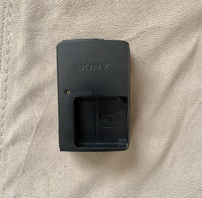 SONY BC-CSG Charger for BC-CSGB BC-CSGE BC-CSGD NP-BG1 NP-FG1