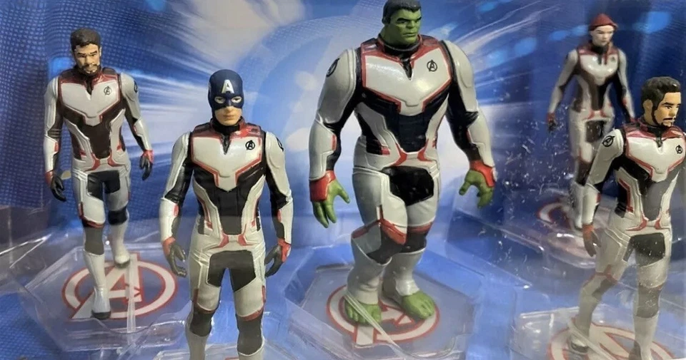 Marvel Avengers PVC Figurine Set 6 Piece Play Set Disney Store NIB - Image 3 of 3