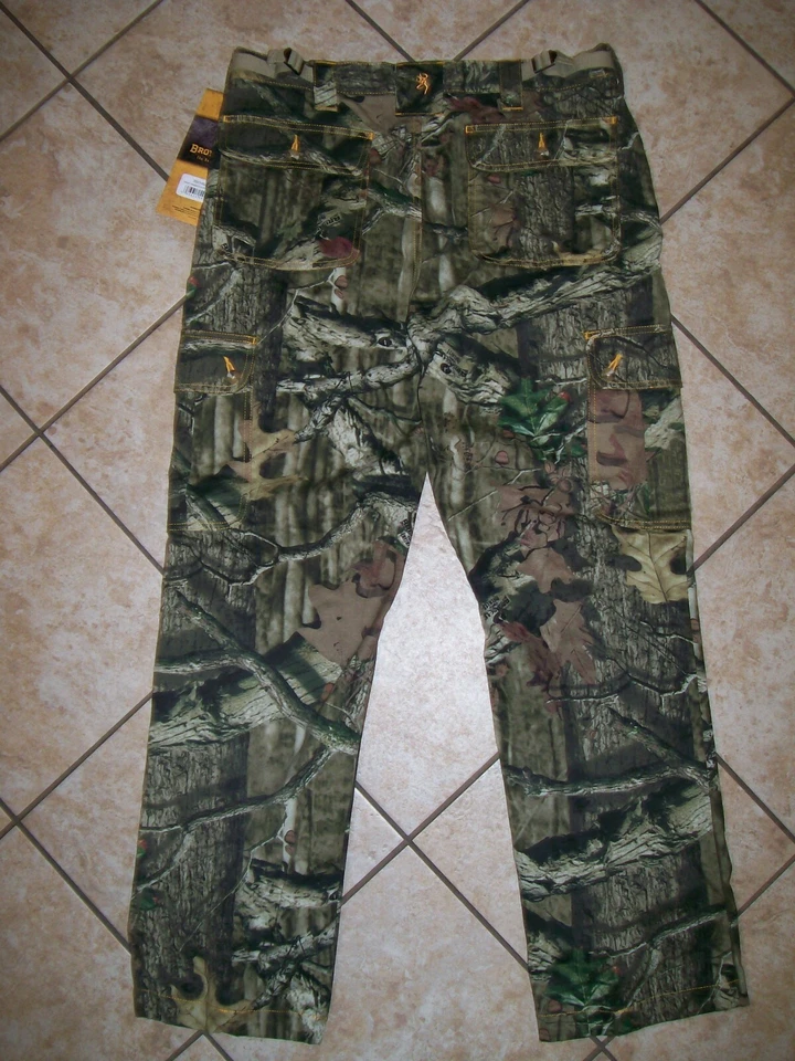 Browning Wasatch Pro Odorsmart Cargo Pant Mossy Oak Break-Up Infinity Camo Med. - Image 3 of 4