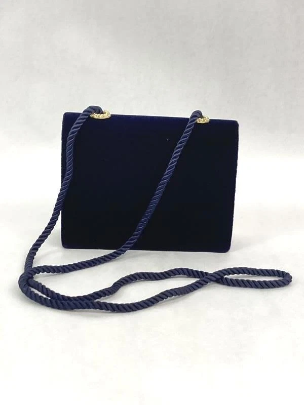 Navy clutch purse hot sale
