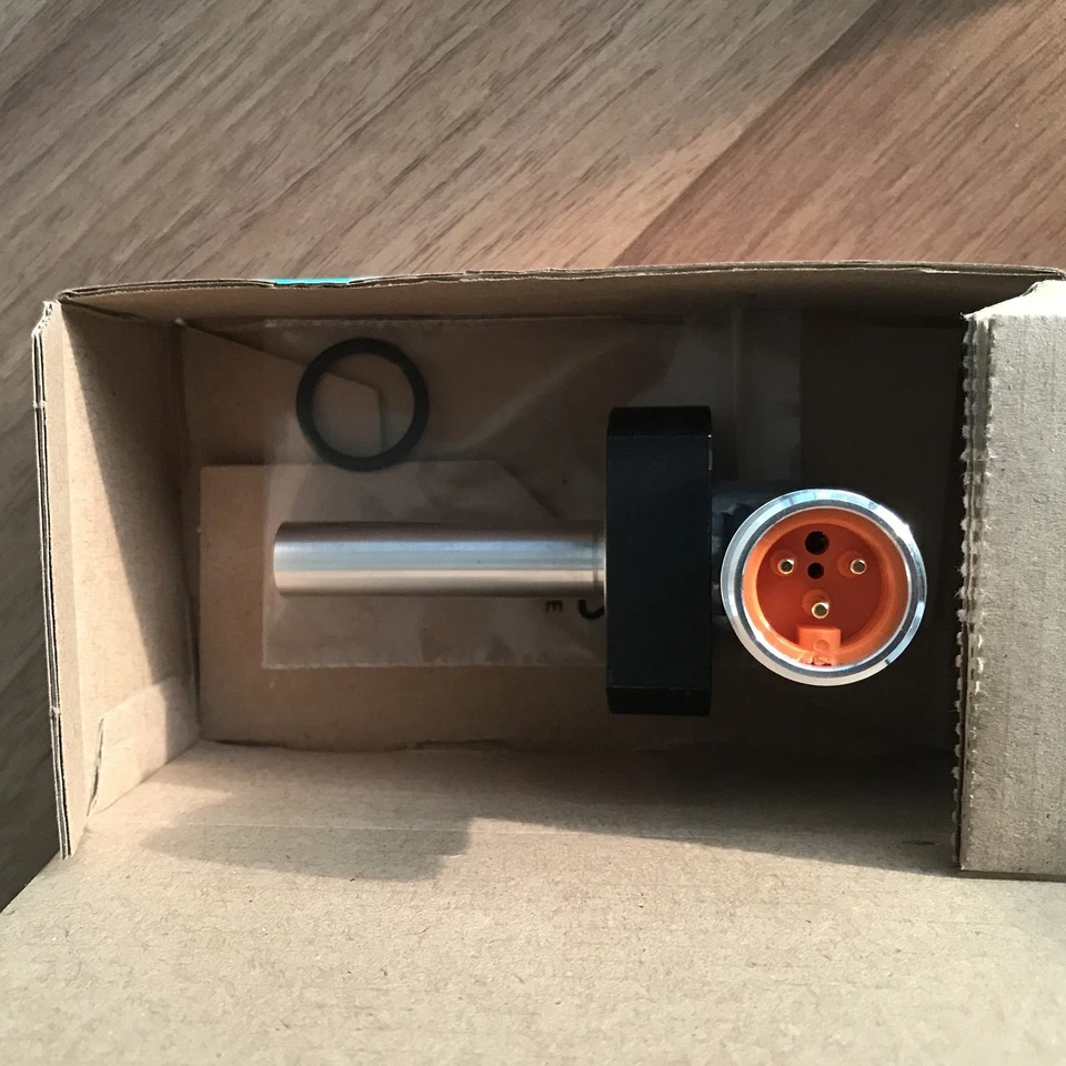 1PS New For Pepperl+Fuchs NJ2-PD-US-2.062-V93 Sensor In Box Free Shipping - Image 4 of 4