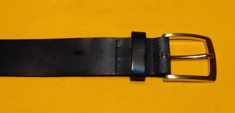 CINTURÓN HOMBRE H&M HECHO EN SUECIA CUERO GENUINO NEGRO TALLA 38/95cm. Foto 2 de 4