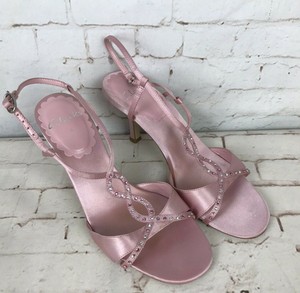 clarks pink heels