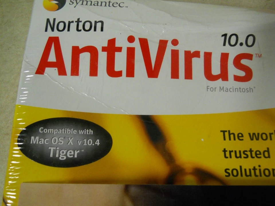 Symantec Norton AntiVirus 10.0 & Personal Firewall 3.0 for Macintosh OS X v10.4 - Image 2 of 4