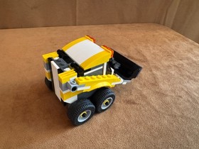 31046 LEGO Complete CREATOR: Fast Car 3 in 1 yellow cars with all manuals