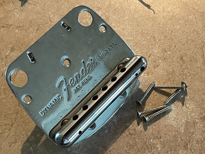 1964 1965 1966 Fender Mustang guitar bridge tremolo