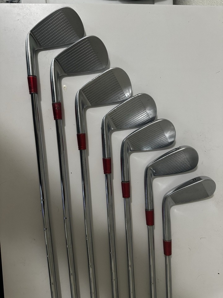 Set De Fers De Golf TaylorMade P7MC 4-PW, Avec Manches True Temper Dynamic Gold Tour Issue X100 Extra Stiff, En Très Bon état D'occasion