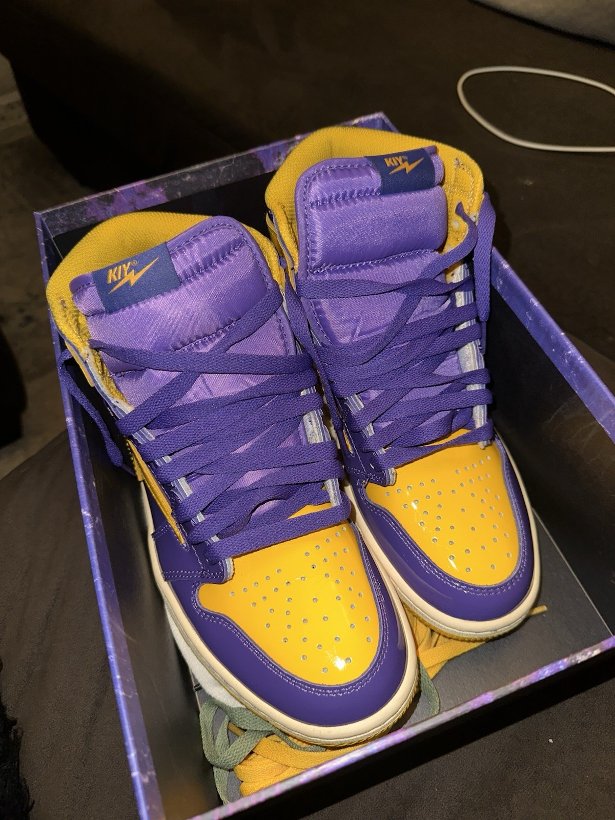 Kool Kiy Reves Size 8 Purple and Yellow