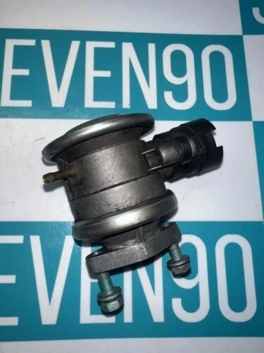 AUDI A6 QUATTRO 2000-2004 2,7 L - Válvula combinada derecha EGR 078131102E Foto 2 de 3