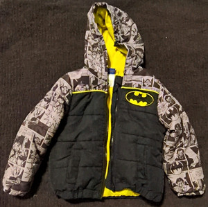 Batman Dark Knight Boys Hooded Puffer Jacket Black/Gray/Yellow 4T