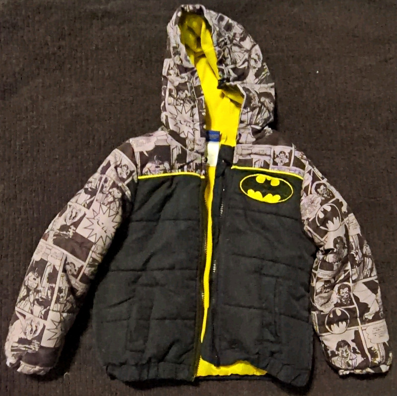 Batman Dark Knight Boys Hooded Puffer Jacket Black/Gray/Yellow 4T