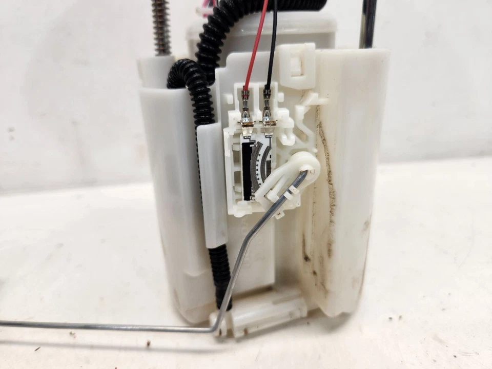 Conjunto de bomba de combustible Honda CR-V 2012-14 (2,4 L/AT) Foto 4 de 4