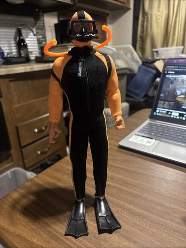 Hasbro GI Scuba Joe Action Figure 12" HTF