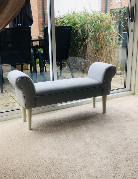 Small Chaise Lounge Bedroom End Bed Chair Upholstered Window