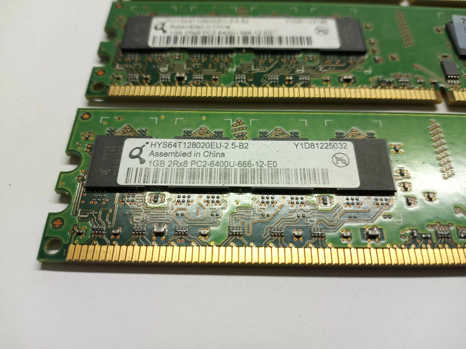 Qimonda Memory Module PC2 6400 DDR2 800 HYS64T128020EU 4GB = 4 x 1GB Sticks  - Image 2 of 4