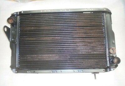 Radiatore motore DENSO DRM13015