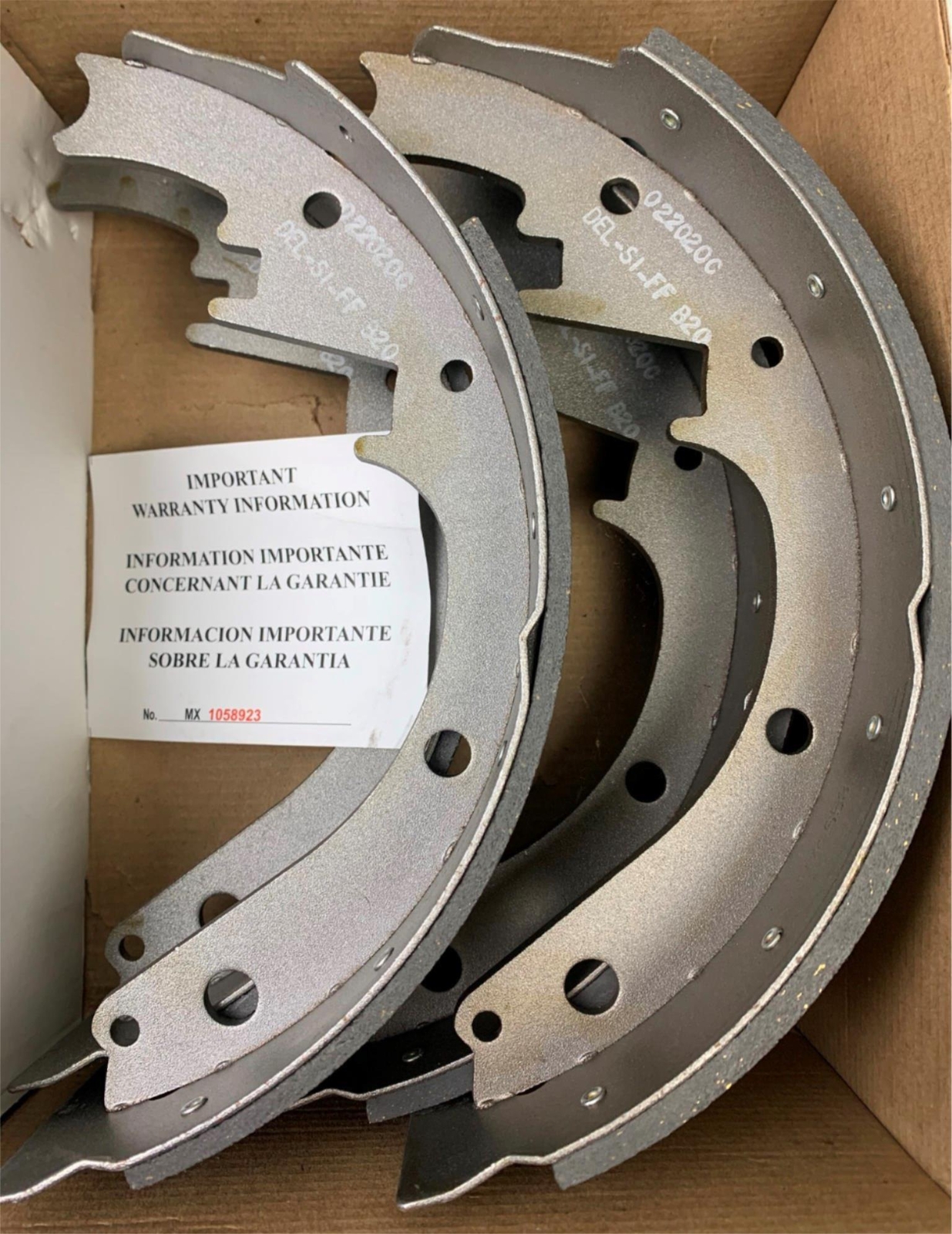 Gold 17473R Riveted Rear Drum Brake Shoe Set eBay