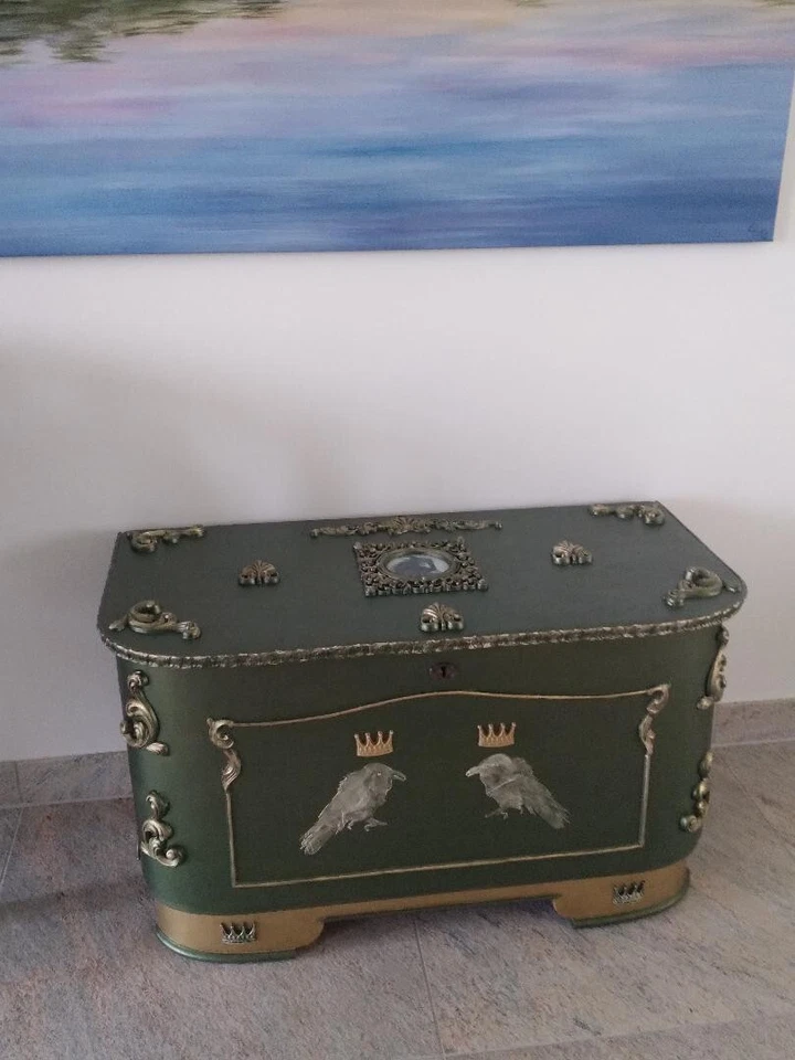 Truhe circa 1950, gold / grün, Rabe Krähe Barock Holz 85x50x42 - Bild 2 von 4