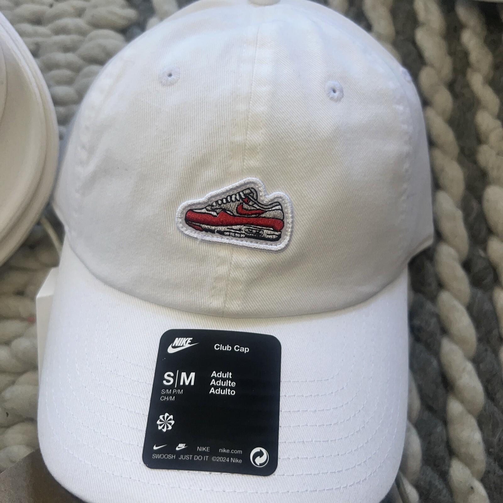 NWT Nike Air Max 1 Unstructured Club Cap Hat White Red SZ S/M Adult FN4402-100