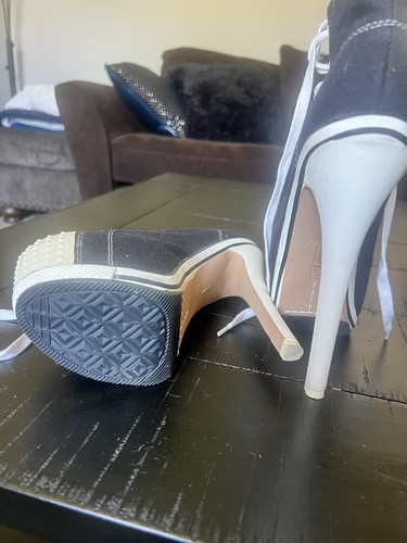 ZIGI Girl Black Canvas Sneakers Size 7. 5 Stiletto Heel Shoe-6.5" Heel - Picture 4 of 5