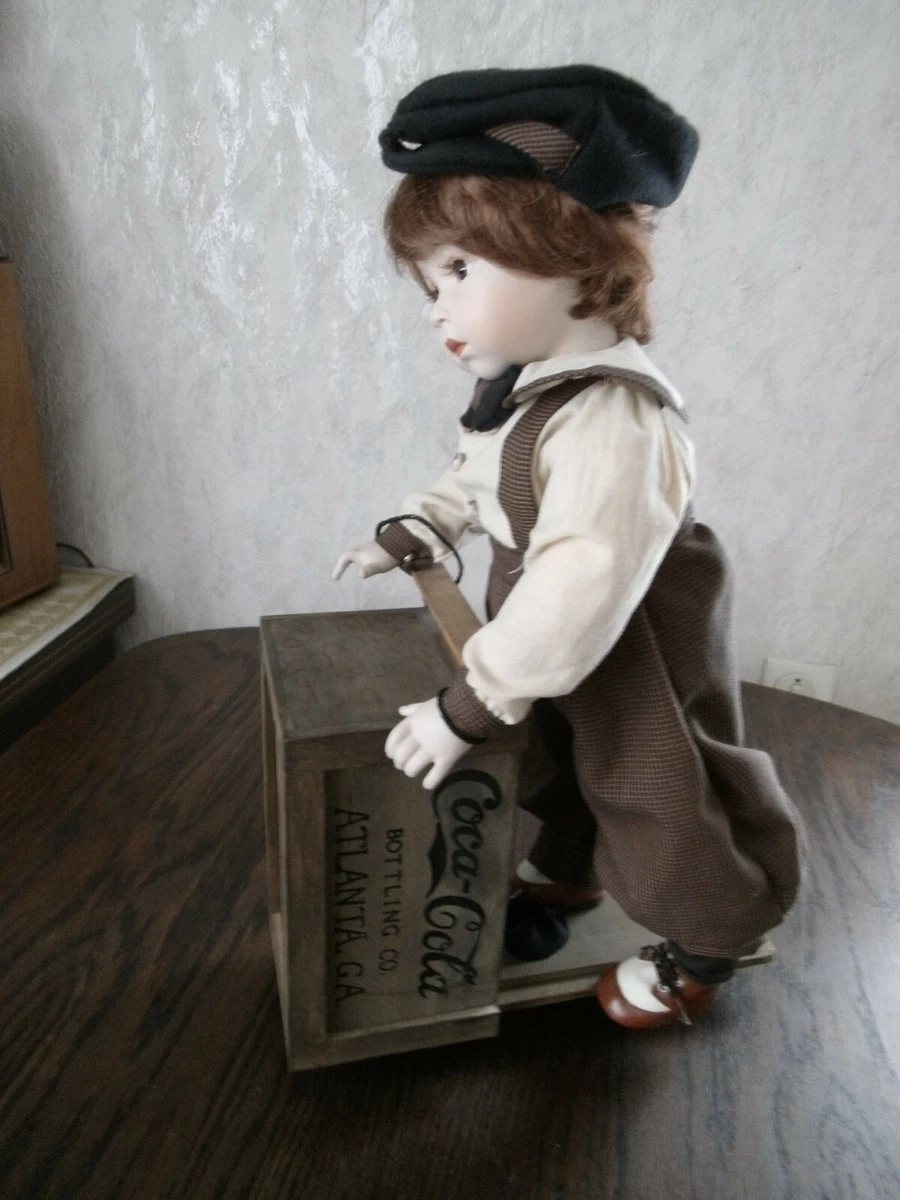 Puppensammlung, Auflösung,Porträtpuppe  "Danny mit Coca Cola Roller"