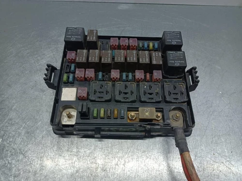 Y220EDP Caja Reles/Fusibles para SSANGYONG REXTON RX 270 Full 2005 776672 - Imagen 1 de 9