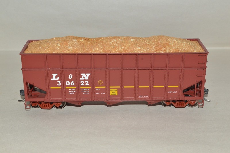 HO scale Athearn RTR Louisville & Nashville RR 40' woodchip hopper car MW KD's
