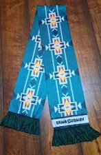 RUFFNECK Oregon/Washington Subway Green Scarf Knit Vtg Aztec Geometric Design