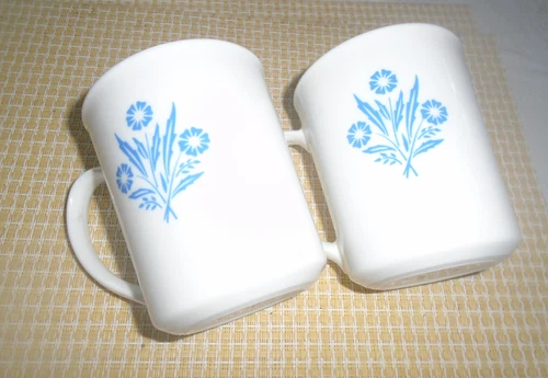 2 CORNING WARE BLUE CORNFLOWER COFFEE / TEA MUG 3.75" TALL
