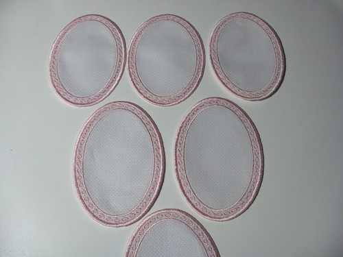 6 PZ INSERTO OBLO' OVALE ROSA APPLICAZIONE TELA AIDA PUNTO CROCE 8 X 11,5 CM - Foto 4 di 6