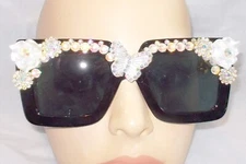 UNIQUE BOUTIQUE OVER THE TOP SQUARE SHAPED SUNGLASSES WITH STONES & RHINESTONES