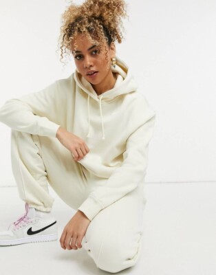 sweat nike coconut milk