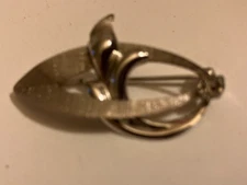 vintage estate silver tone flared oval circle of life brooch scatter pin